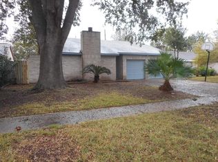 10114 Trade Winds Dr, Houston, TX 77086