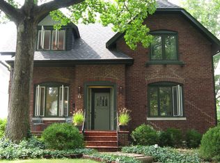 13 Dartford Ave, Saint Louis, MO 63105