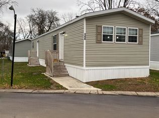 144 Tulane #144, Auburn Hills, MI