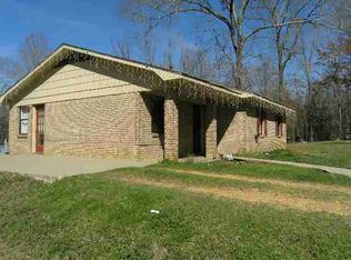 139 Byrd Rd SW, Roxie, MS 39661