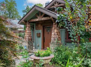 135 Maple St, Brevard, NC 28712