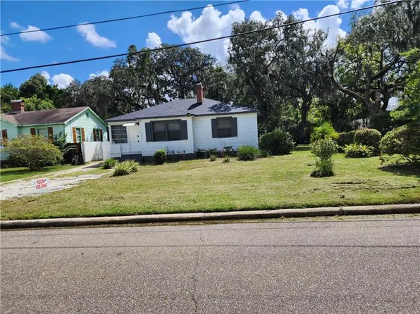 8017 Oakwood St, Jacksonville, FL 32208