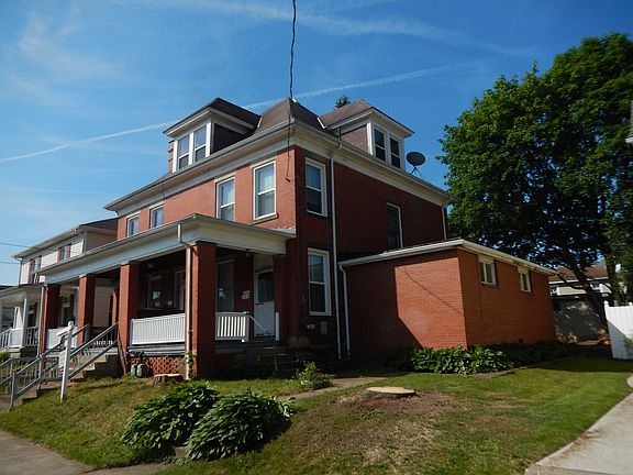 2nd image of 532 Alexander St