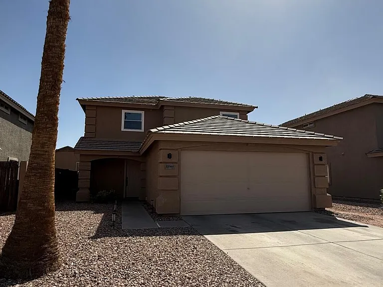 22461 W Woodlands Ave — Photo 2