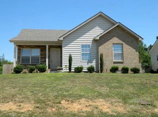 2776 Russet Ridge Dr, Clarksville, TN 37040