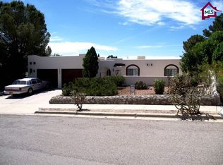 2265 Cimarron Dr, Las Cruces, NM 88011