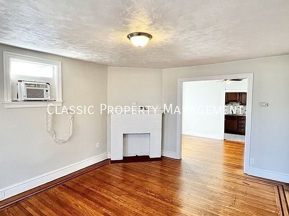 3rd image of 1504 Delaware Ave APT 3A