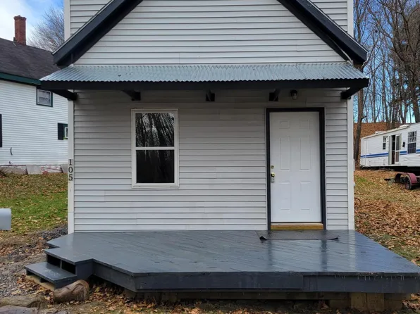 105 Harrison Avenue, Gardiner, ME 04345