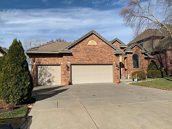 3rd image of 4331 N Spyglass Cir