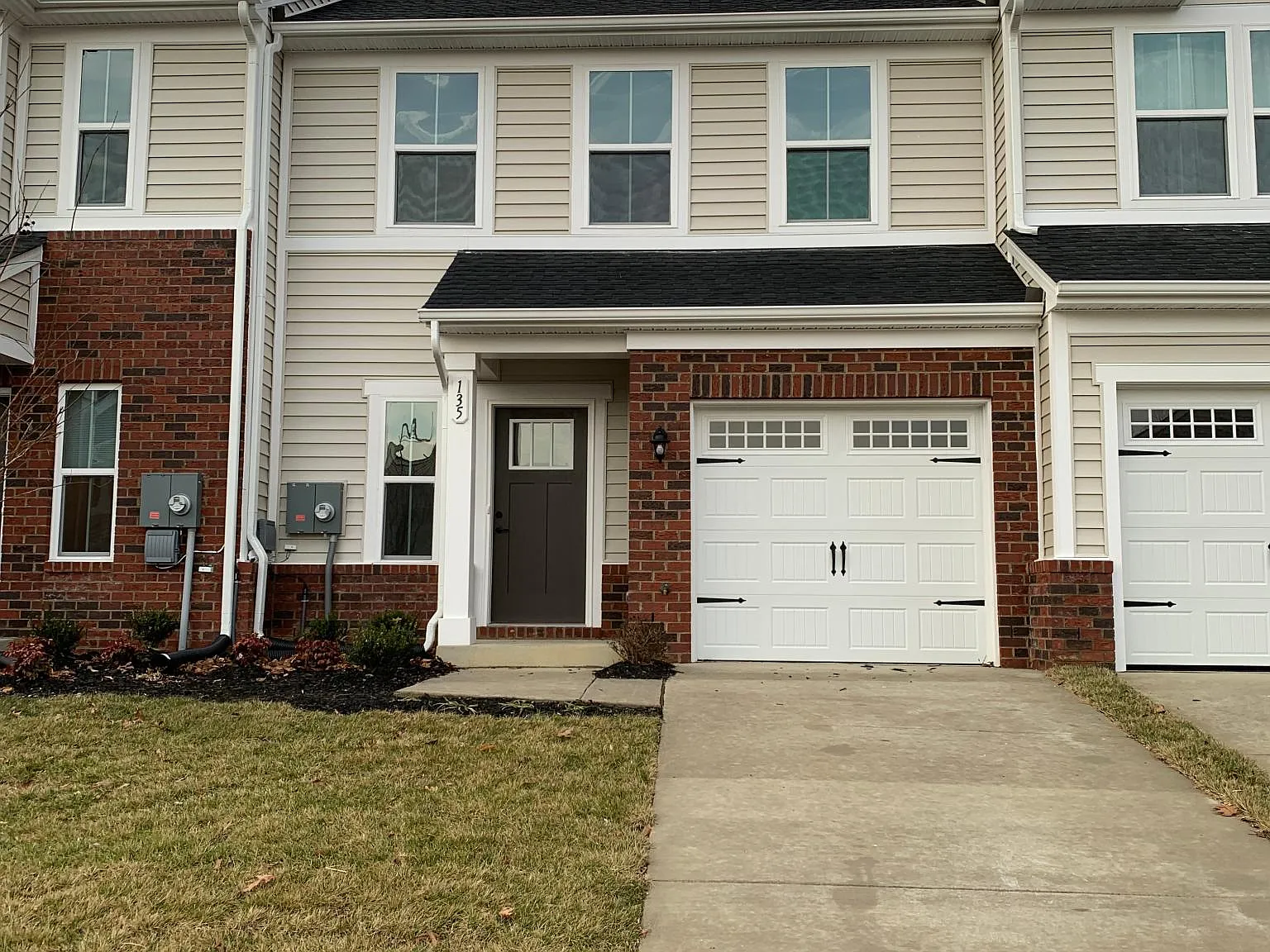 3 bed, 2.5 bath, 1503 sqft, $2,600 — Photo 1