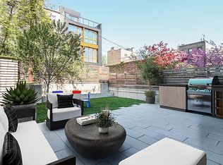 207 N 5th St APT 1, Brooklyn, NY 11211