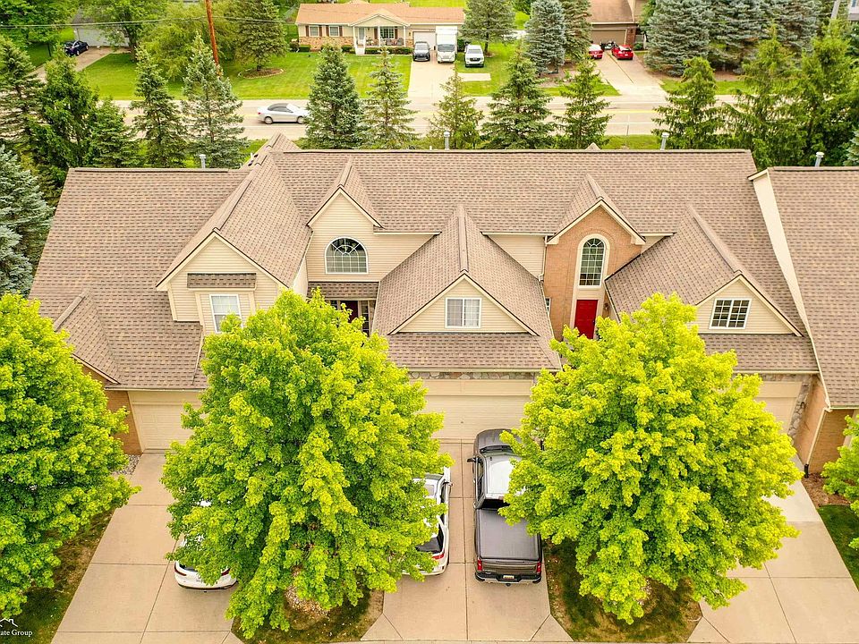 1st image of 6061 Evergreen Ln