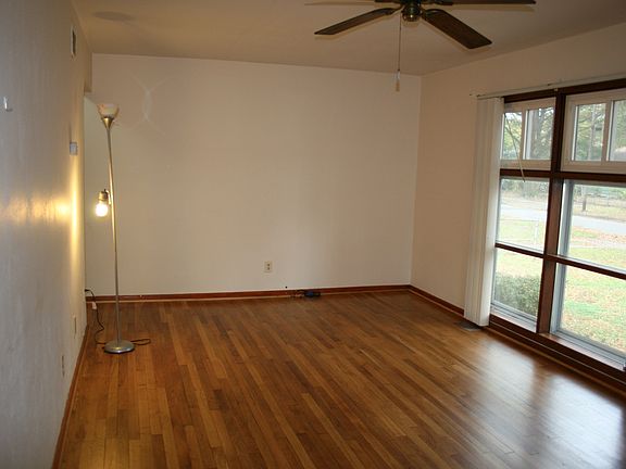 2nd image of 323 Rogers Ave