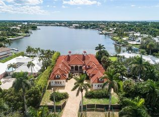 600 Galleon Dr, Naples, FL 34102