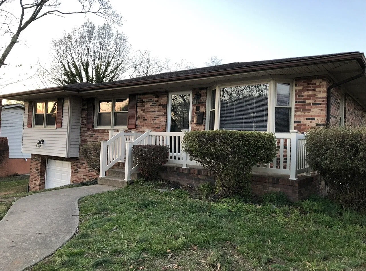 4 bed, 2.5 bath, 1871 sqft, $1,800 — Photo 1