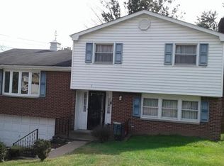 3 Cameron Dr, Pittsburgh, PA