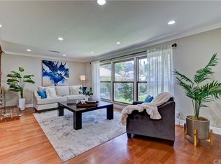 23321 Cohasset St, Canoga Park, CA 91304