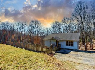 230 Charleys Creek Rd, Tuckasegee, NC 28783