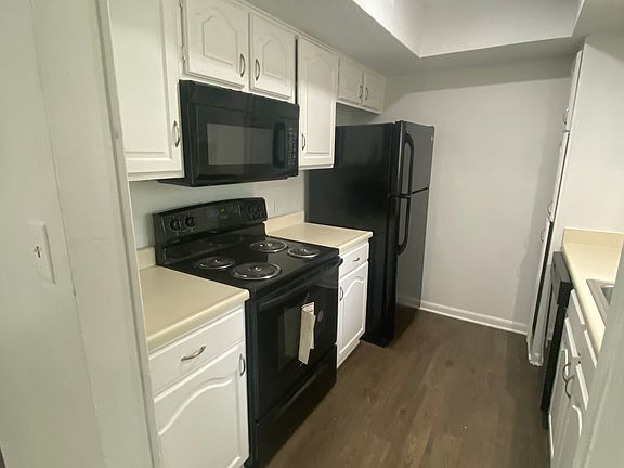 5th image of 11843 Braesview APT 216
