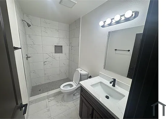 38625 25th St E — Photo 12