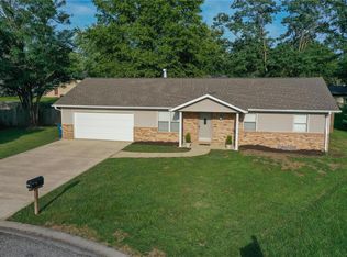 526 Bluestem Ct, Troy, IL