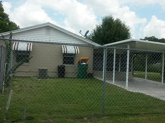 4th image of 593 Royal Palm Dr