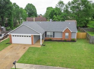 4600 Kings Grant Dr, Memphis, TN 38125