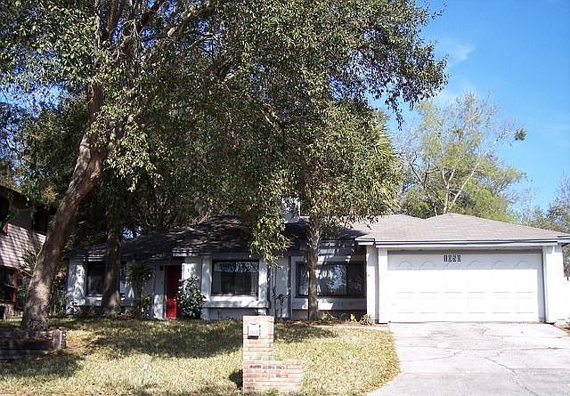 1st image of 1050 Windsong Cir
