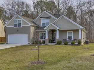 702 Dickens Pl, Chesapeake, VA 23322