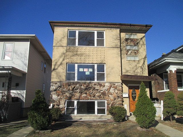 1st image of 2528 S 60th Ct