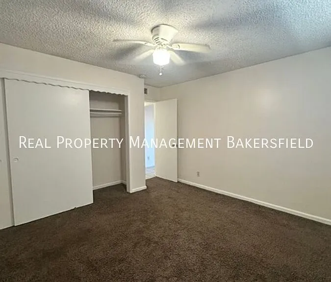 1015 Pacific St #D — Photo 20