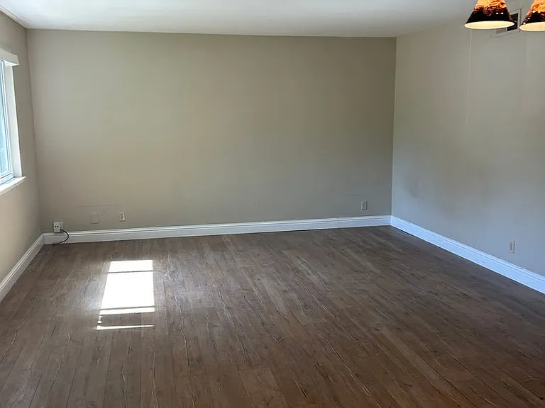 5129 Connecticut Dr #1 — Photo 6