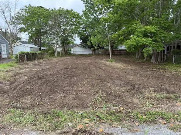 615 Lang St, New Orleans, LA 70131