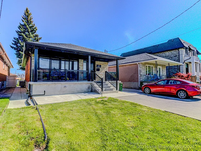 37 Bentworth Ave #LOWER — Photo 2
