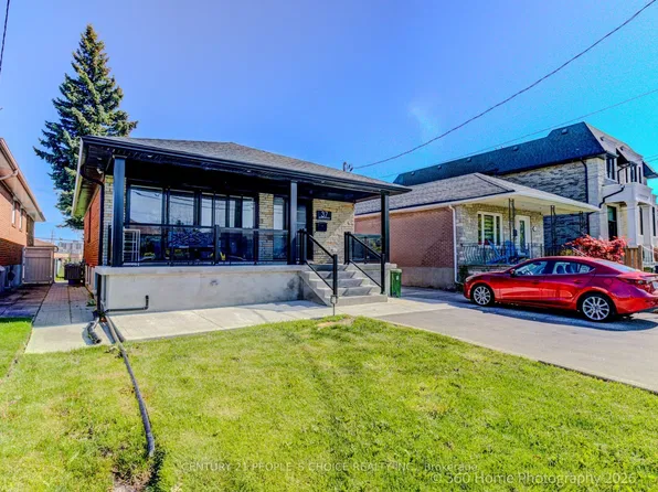 37 Bentworth Ave #2, Toronto, ON M6A 1P1