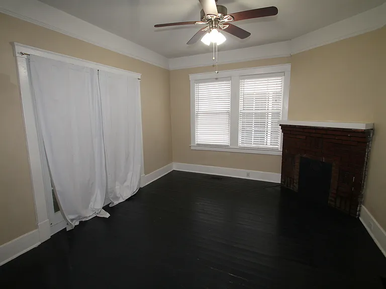 514 E Anderson St #B — Photo 5