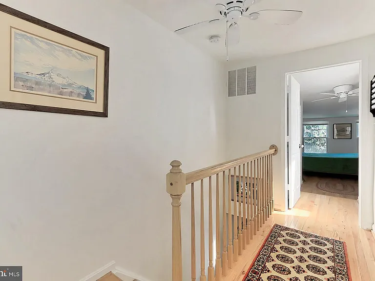 314 S Alfred St — Photo 18
