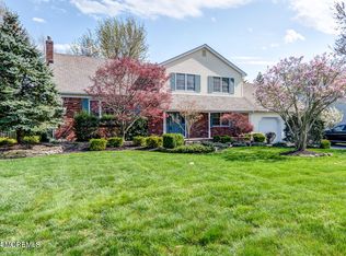 12 Kimberly Dr, Ocean, NJ 07712