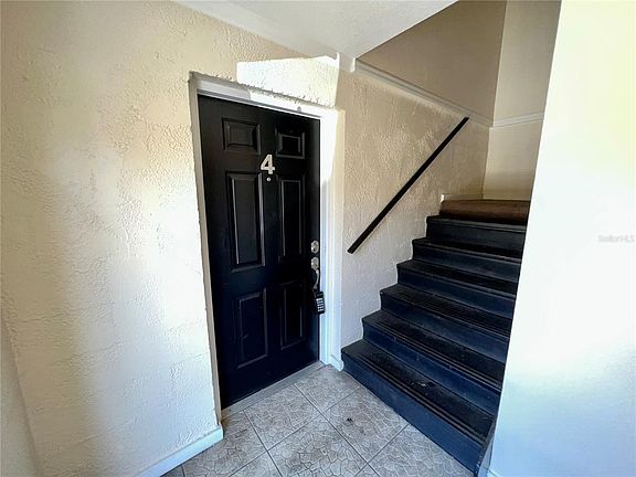 2nd image of 1948 Conway Rd APT 4