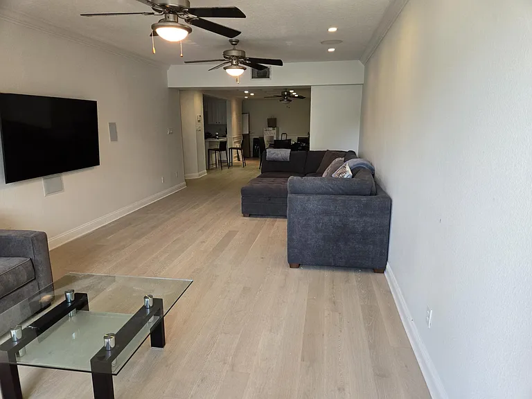 922 N Shore Dr NE — Photo 27