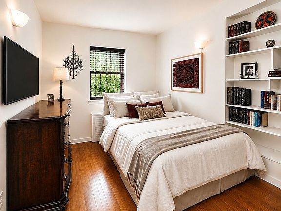3rd image of 1240 Bedford Ave APT 1F