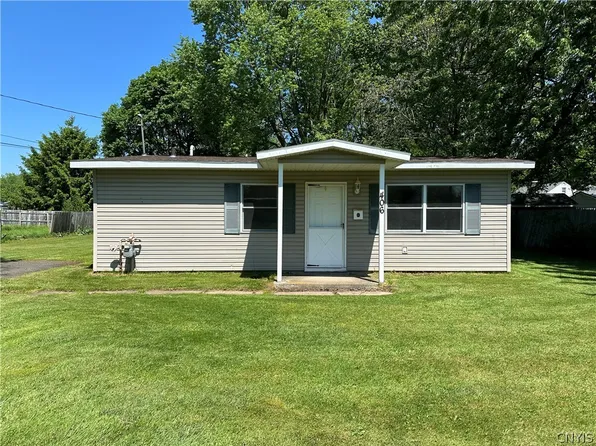 406 Cedar St, Fulton, NY 13069