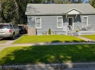 811 Fitzhugh St, Midland, MI 48640