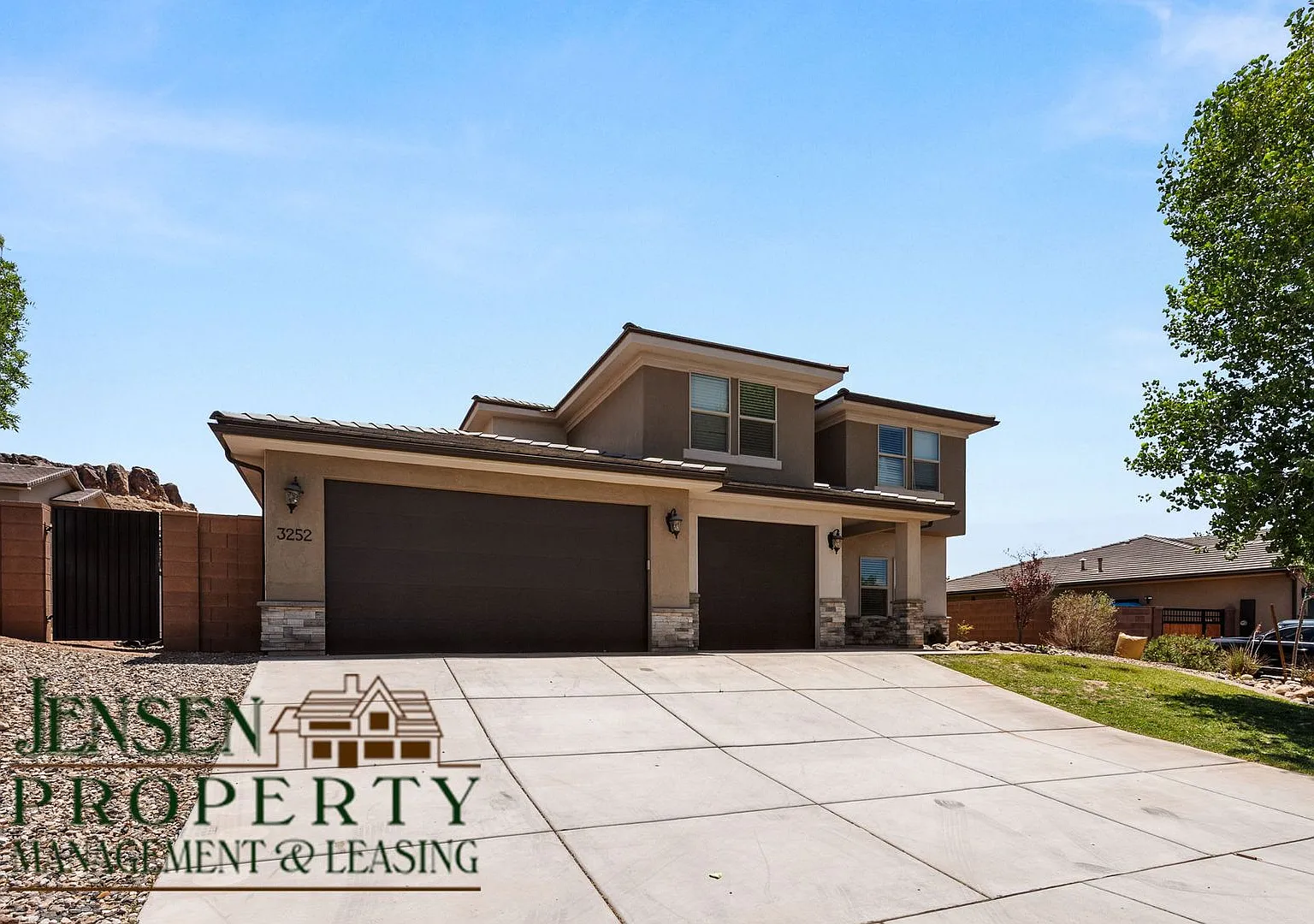 Spacious Home in Little Valley-Pets Negotiable — Photo 3