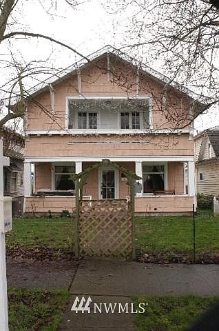 1st image of 3415 Oakes Avenue