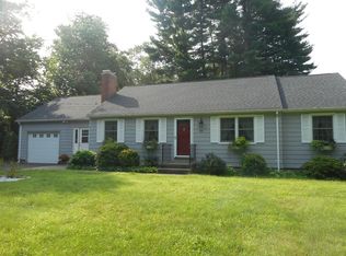 54 Gladwin Dr, Westfield, MA 01085