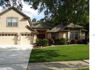 5915 Cherry Oak Dr, Valrico, FL 33596