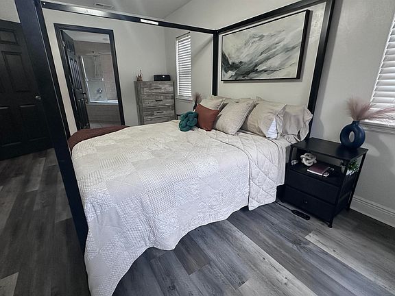 4th image of 4214 Ridge Haven Rd