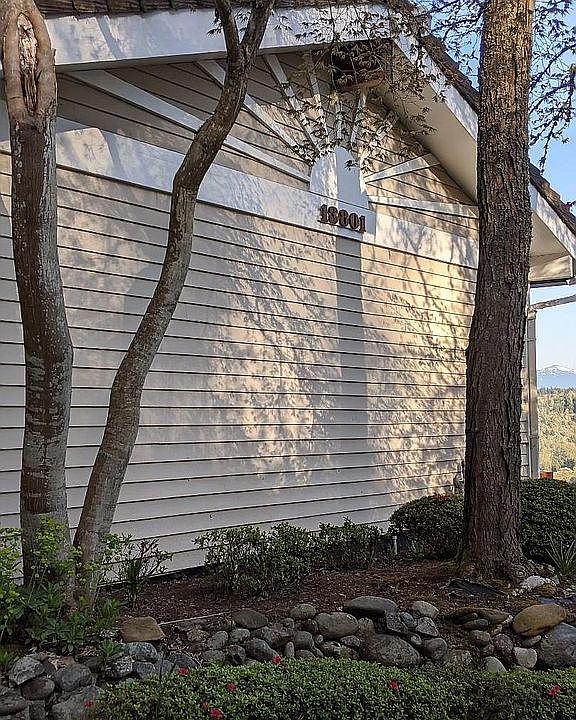 Side of House from Driveway