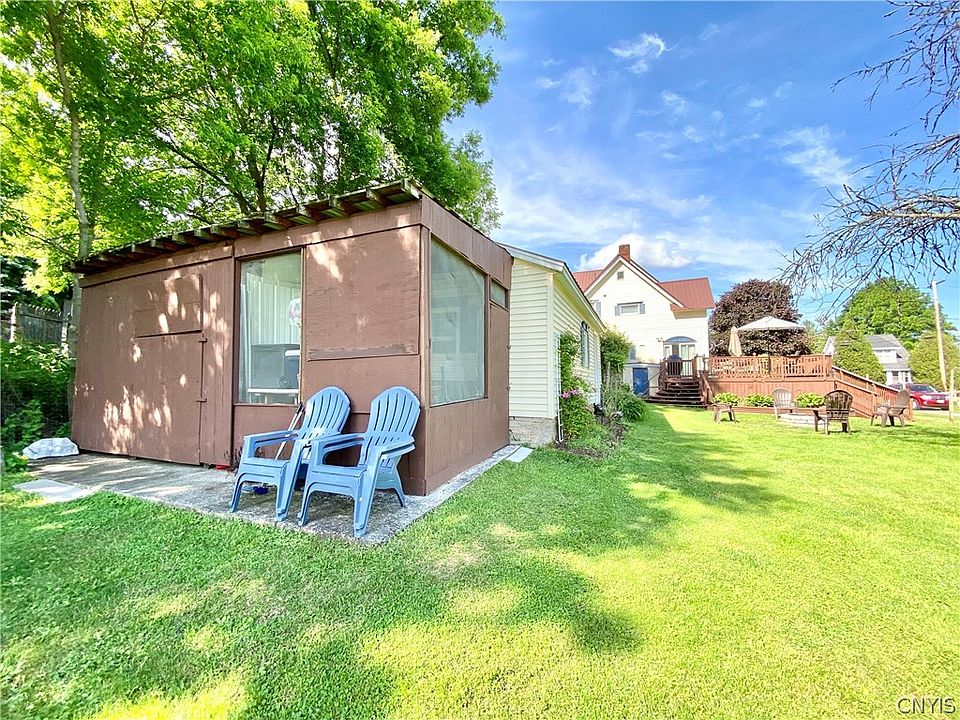 25 Waid St, Gouverneur, NY 13642 Zillow